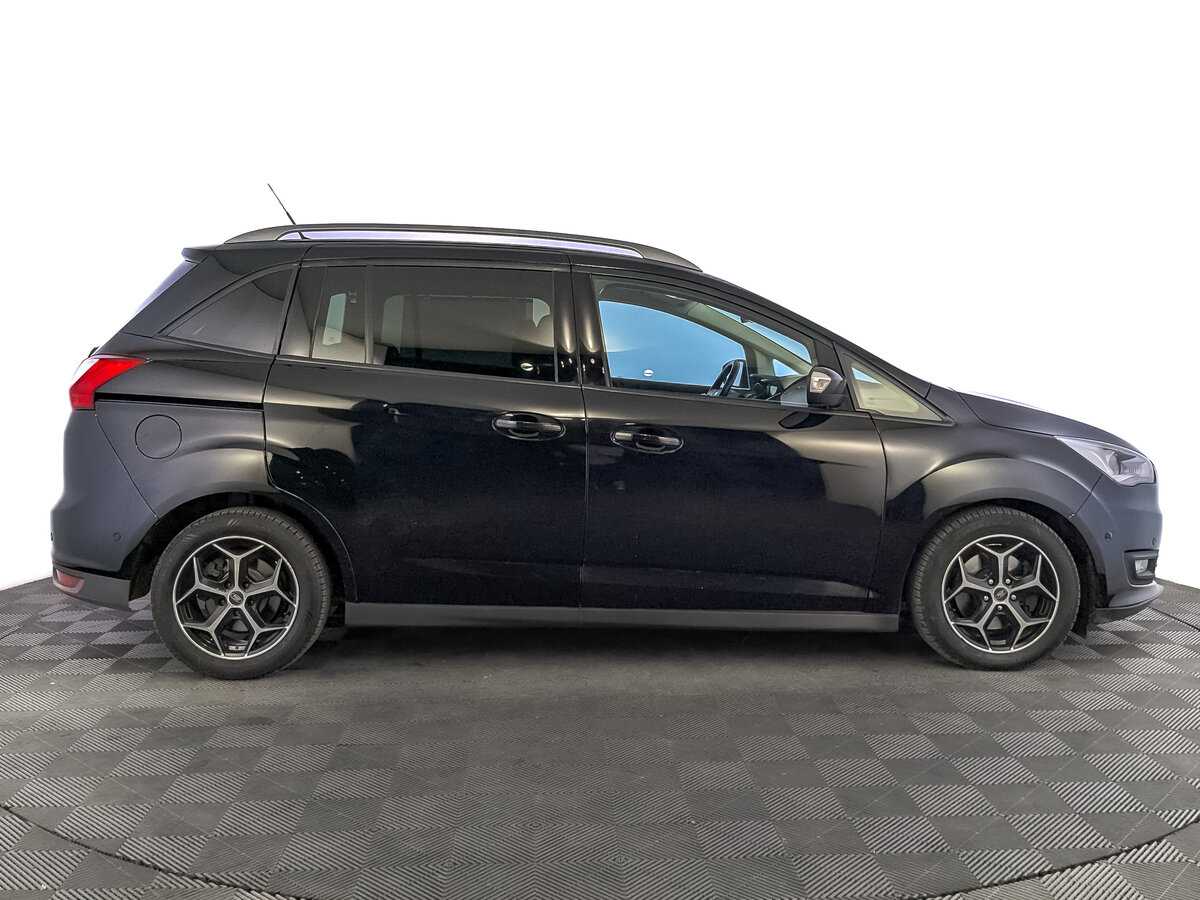 Ford C-MAX с пробегом — 2016 год. Фото: #3
