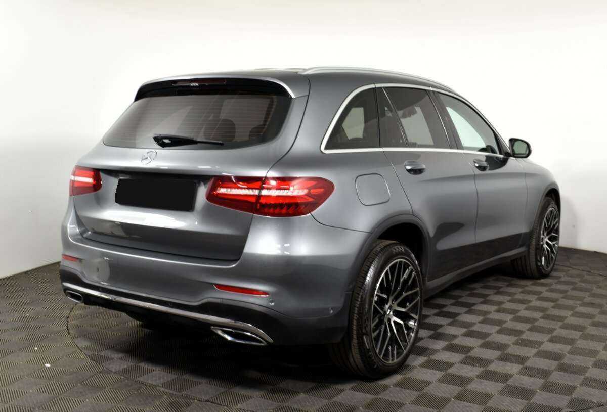 Mercedes-Benz GLC с пробегом — 2015 год. Фото: #3