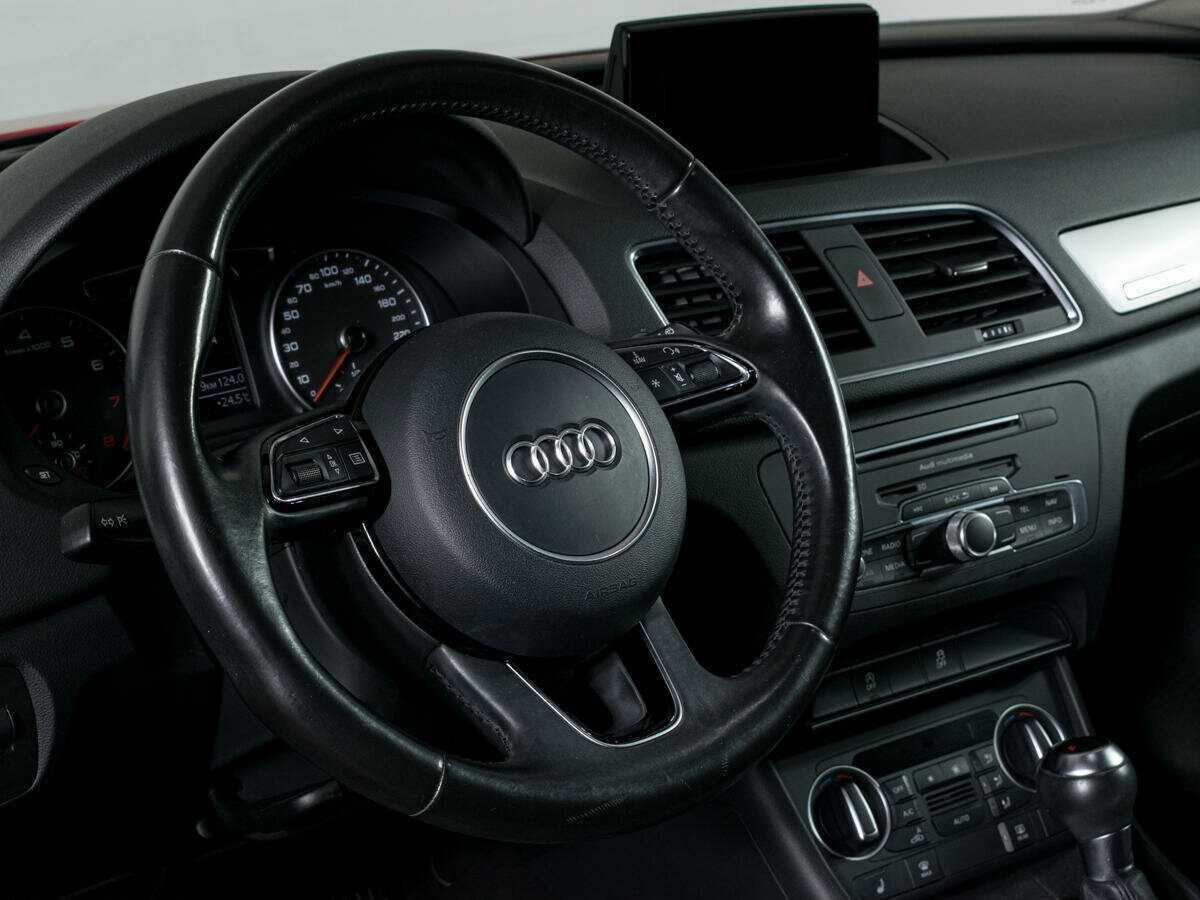 Audi Q3 с пробегом — 2015 год. Фото: #6