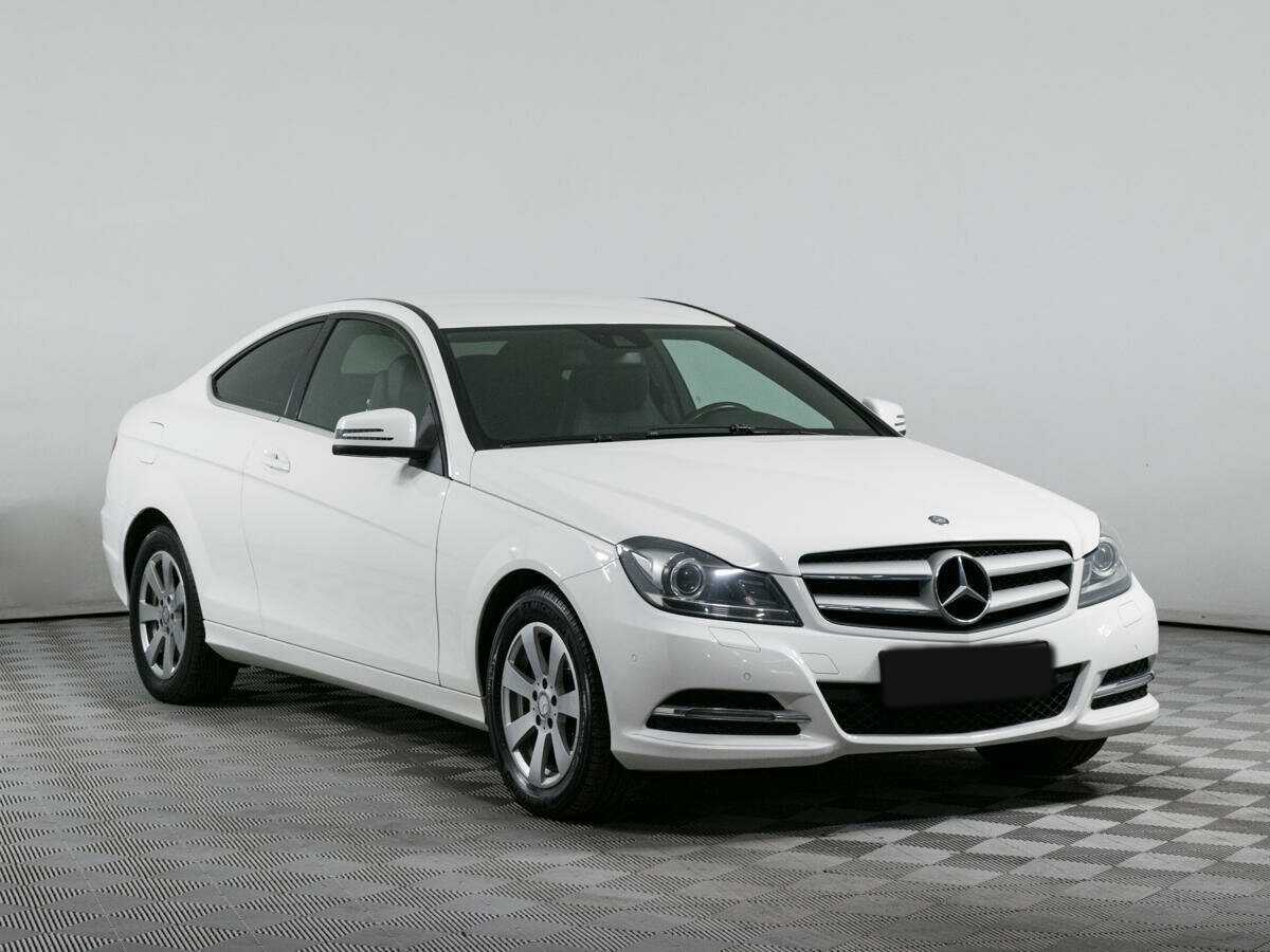 Mercedes-Benz C-Класс с пробегом — 2014 год. Фото: #2