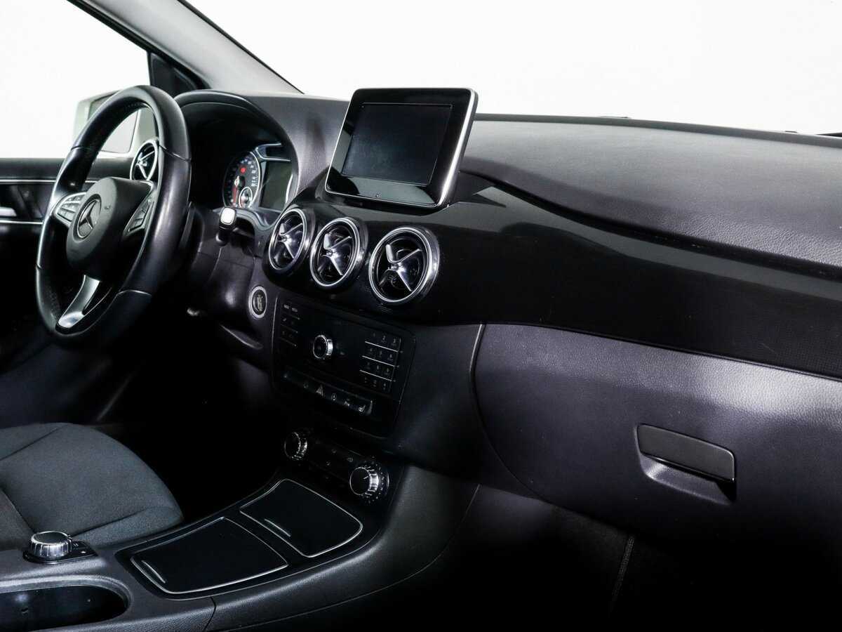 Mercedes-Benz B-Класс с пробегом — 2015 год. Фото: #5