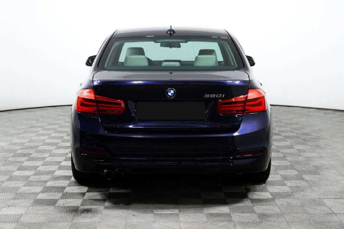 BMW 3 серии с пробегом — 2016 год. Фото: #5