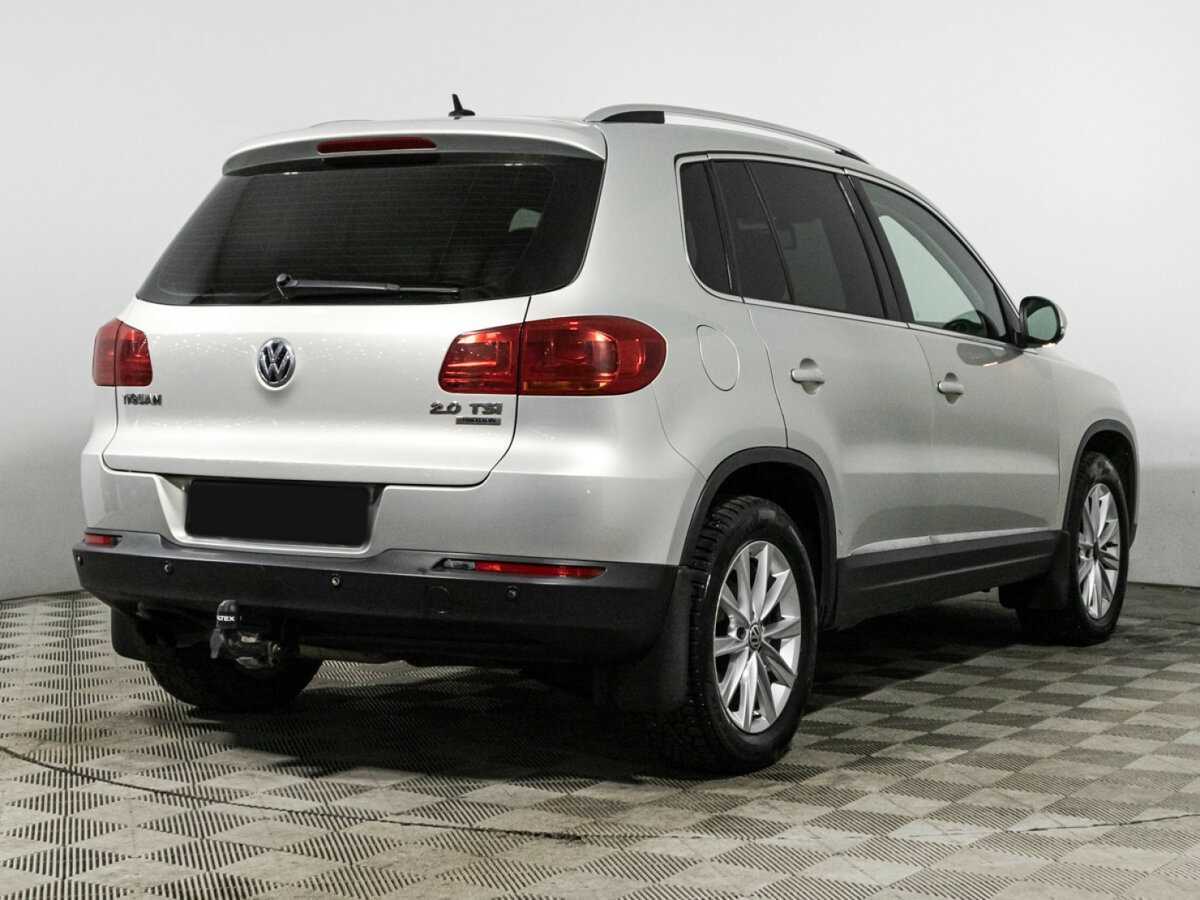 Volkswagen Tiguan с пробегом — 2011 год. Фото: #4
