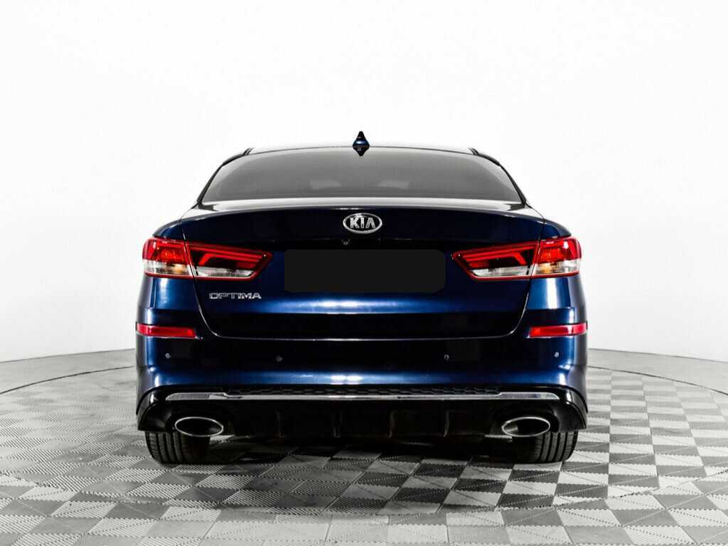 Kia Optima с пробегом — 2018 год. Фото: #3