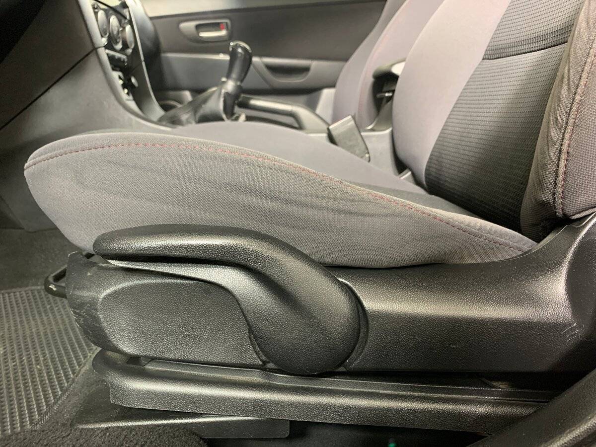 Mazda 3 с пробегом — 2008 год. Фото: #15