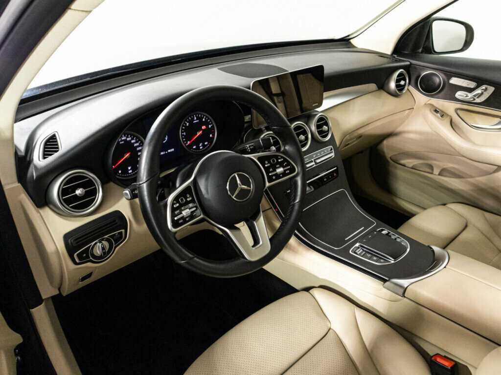 Mercedes-Benz GLC с пробегом — 2019 год. Фото: #11