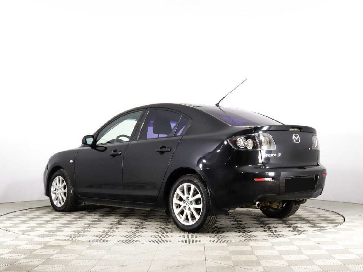 Mazda 3 с пробегом — 2008 год. Фото: #6