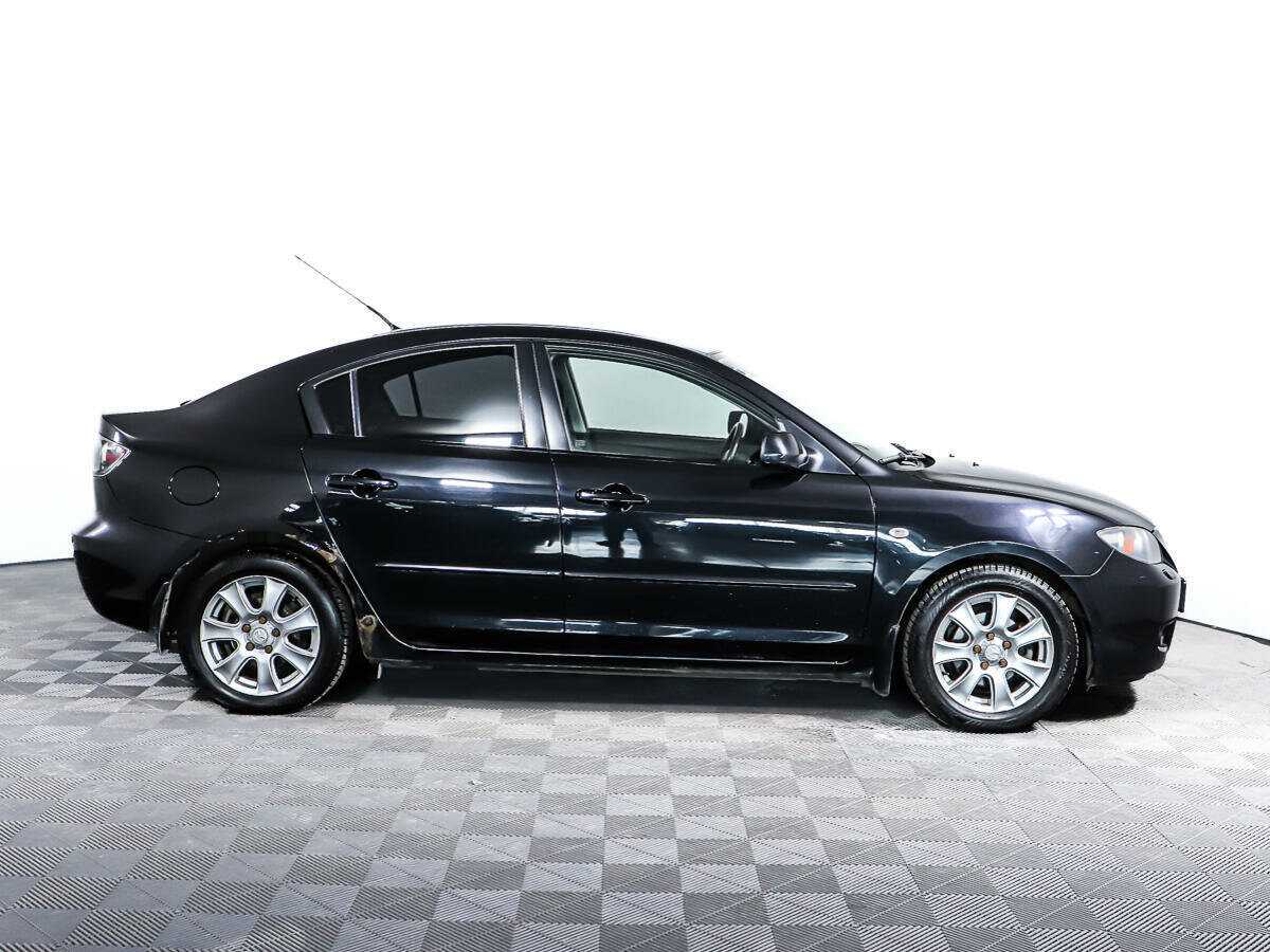 Mazda 3 с пробегом — 2008 год. Фото: #3