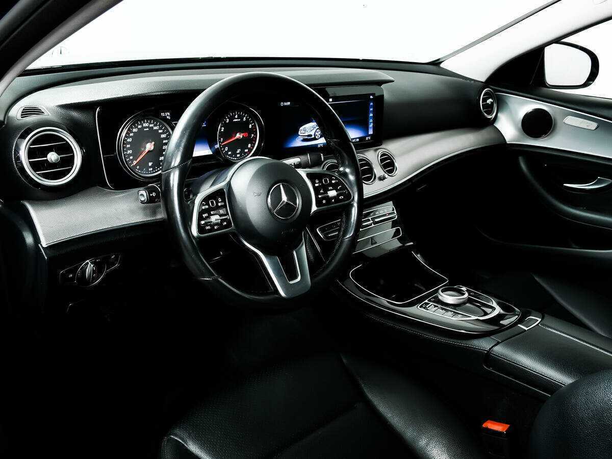 Mercedes-Benz E-Класс с пробегом — 2019 год. Фото: #12