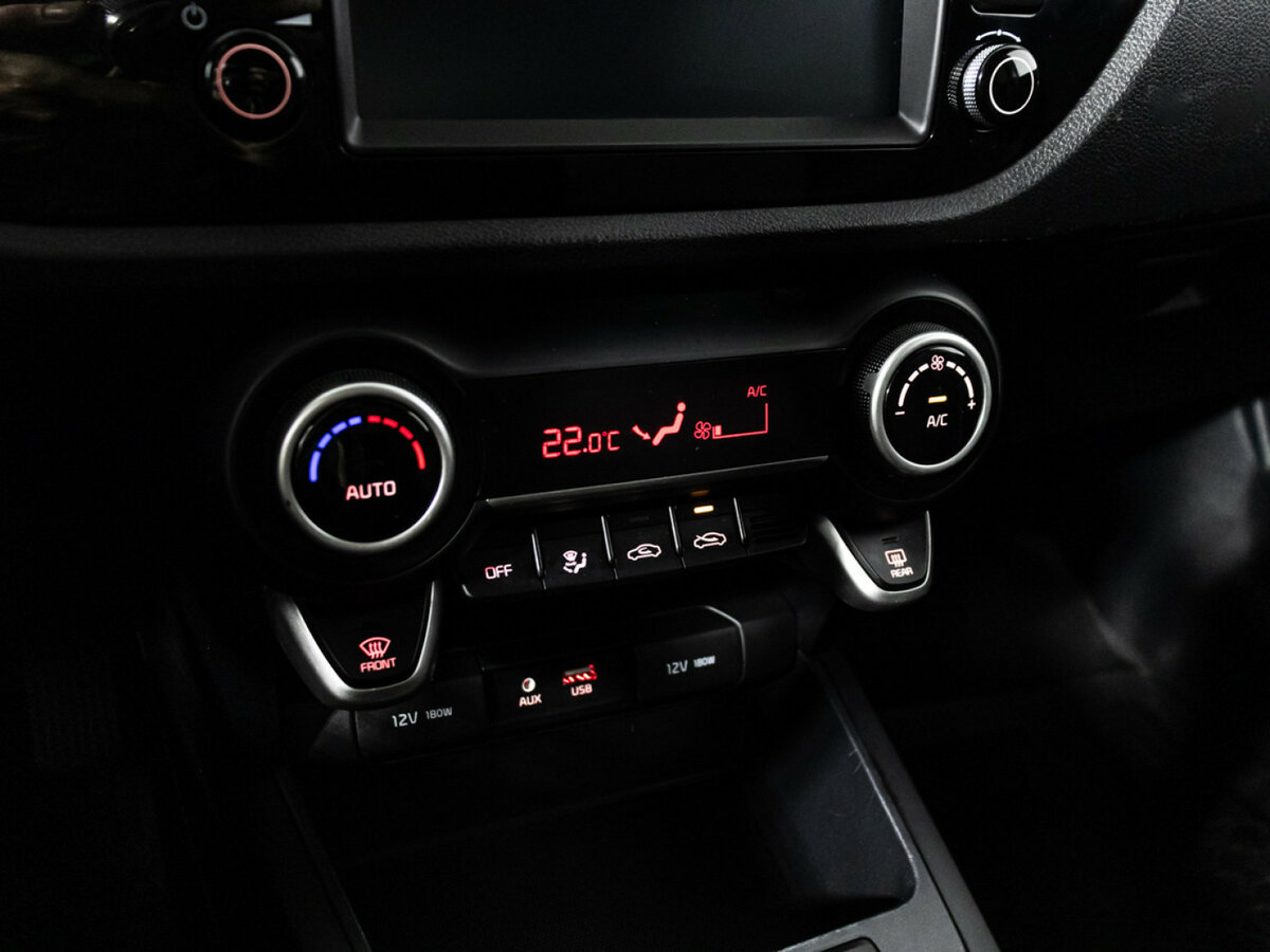 Kia Rio с пробегом — 2018 год. Фото: #14
