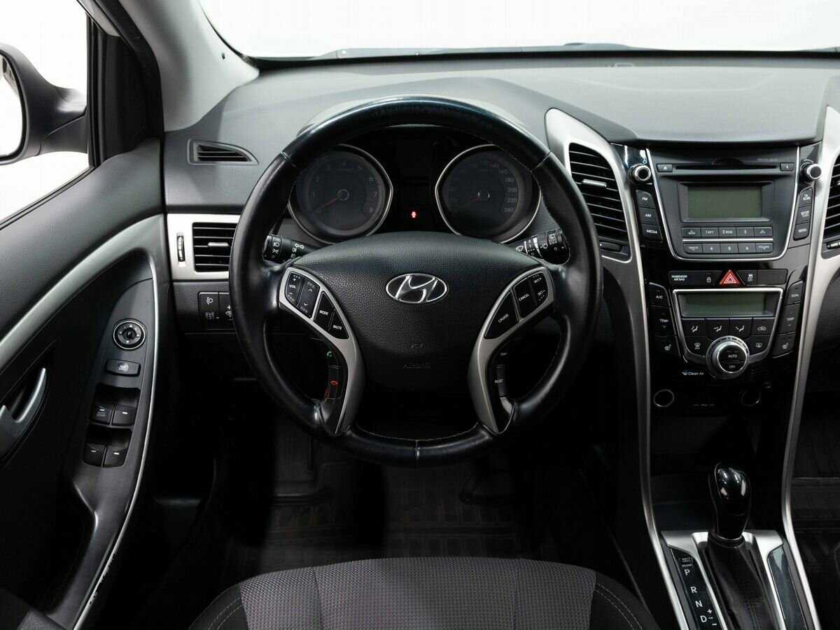 Hyundai i30 с пробегом — 2013 год. Фото: #13