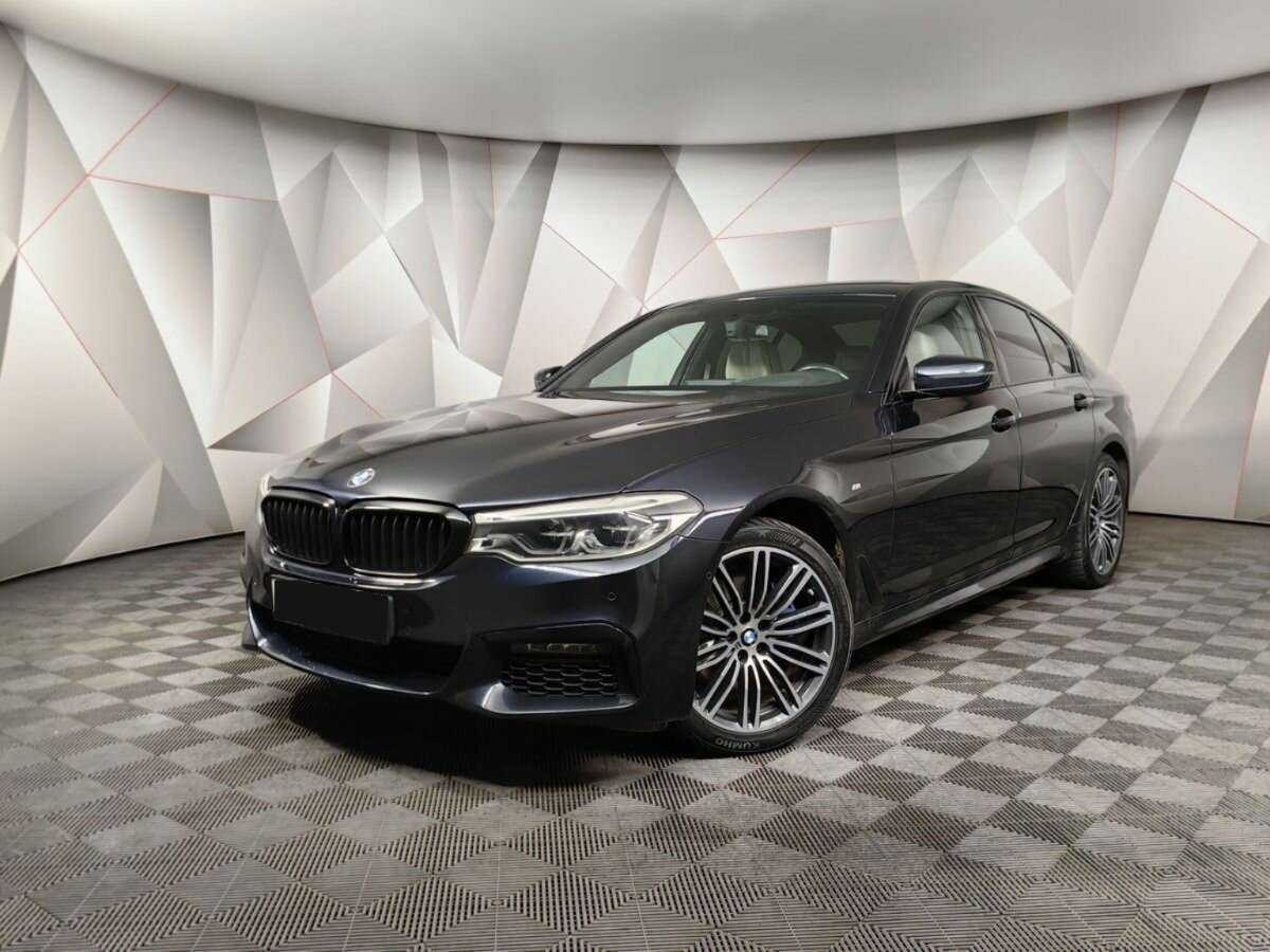BMW 5 серии с пробегом — 2019 год. Посмотреть фото