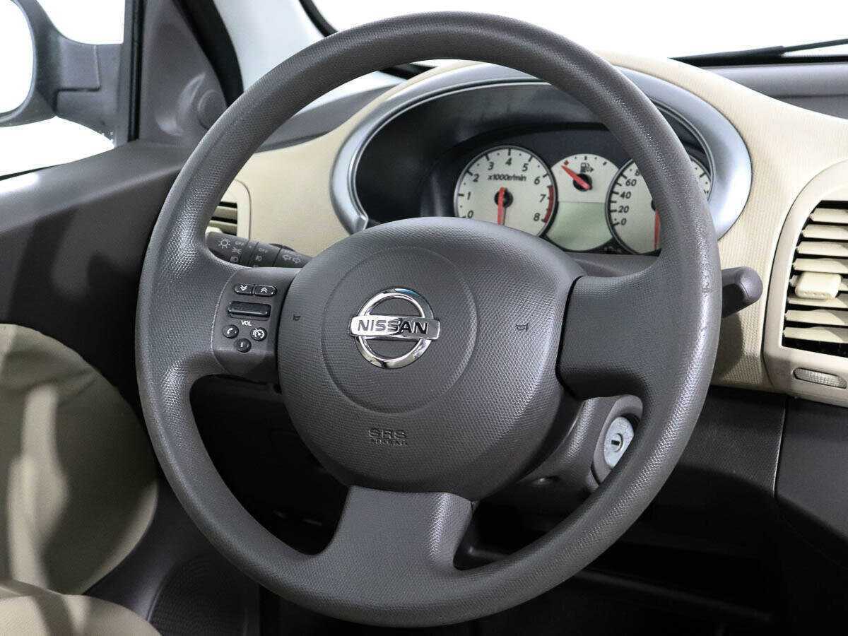 Nissan Micra с пробегом — 2008 год. Фото: #12