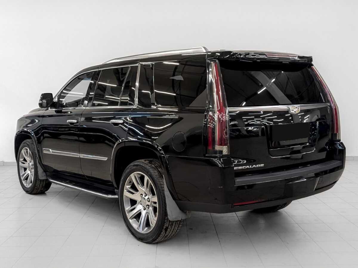 Cadillac Escalade с пробегом — 2017 год. Фото: #6