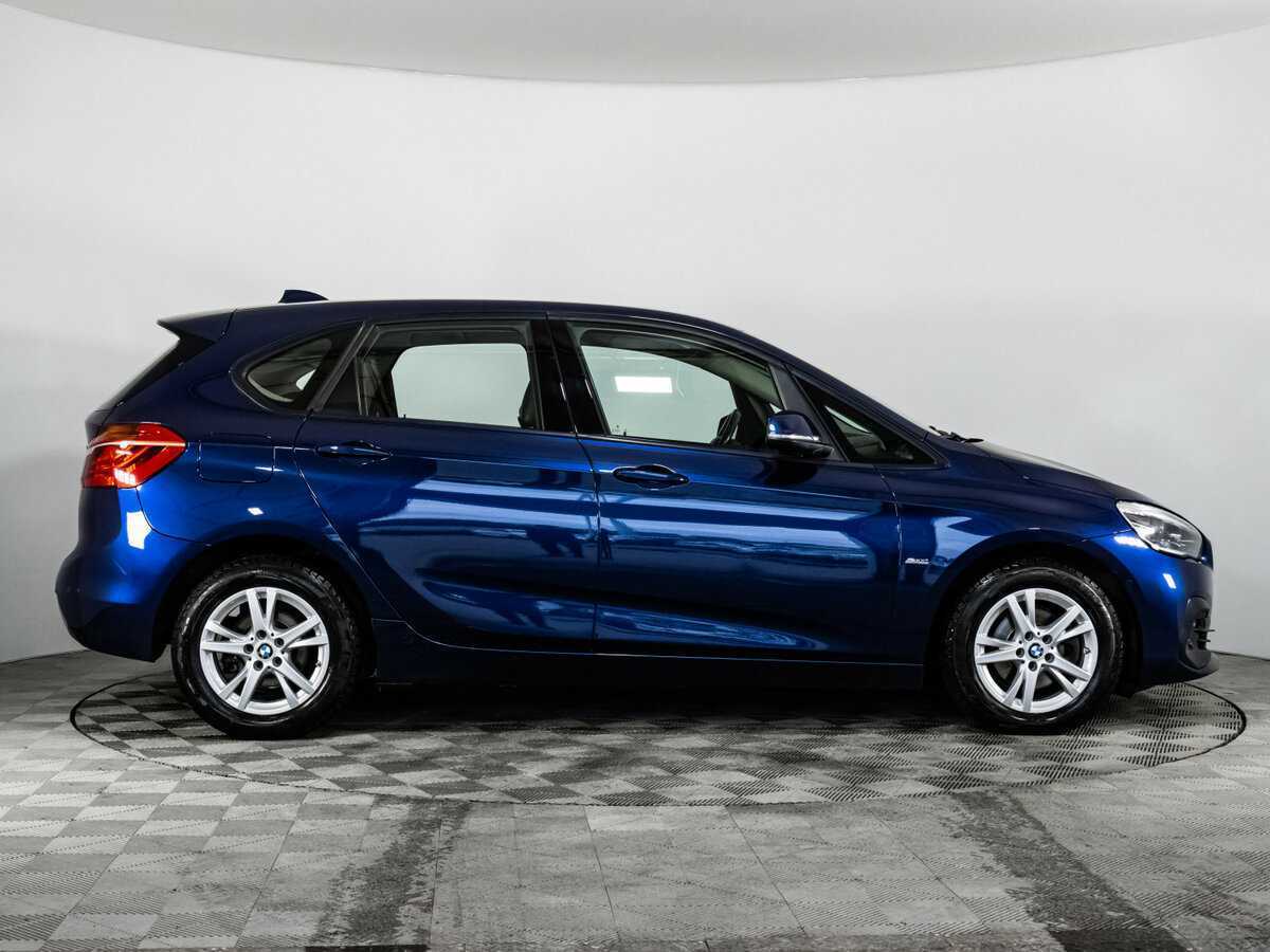 BMW 2 серии Active Tourer с пробегом — 2018 год. Фото: #4