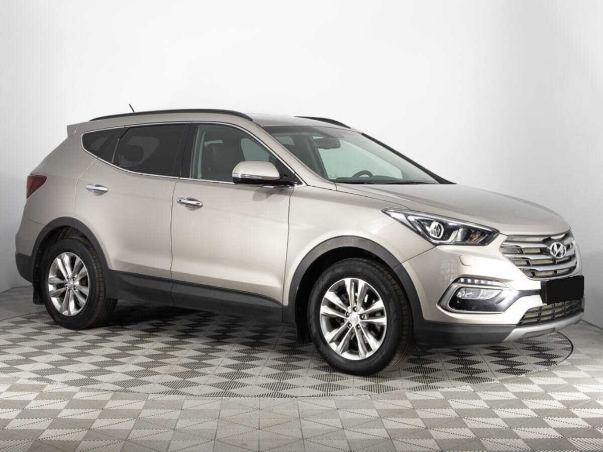 Hyundai Santa Fe с пробегом — 2016 год. Фото: #2