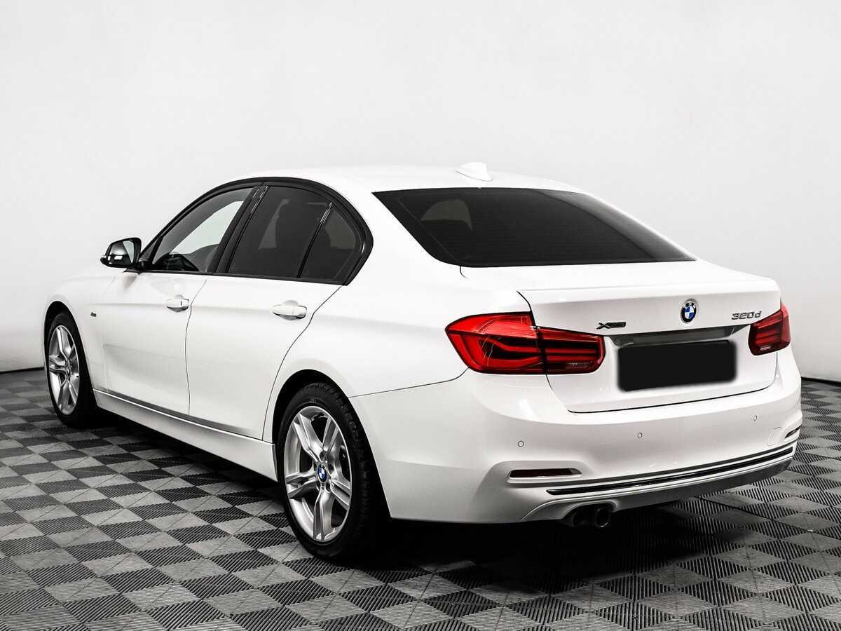 BMW 3 серии с пробегом — 2016 год. Фото: #6