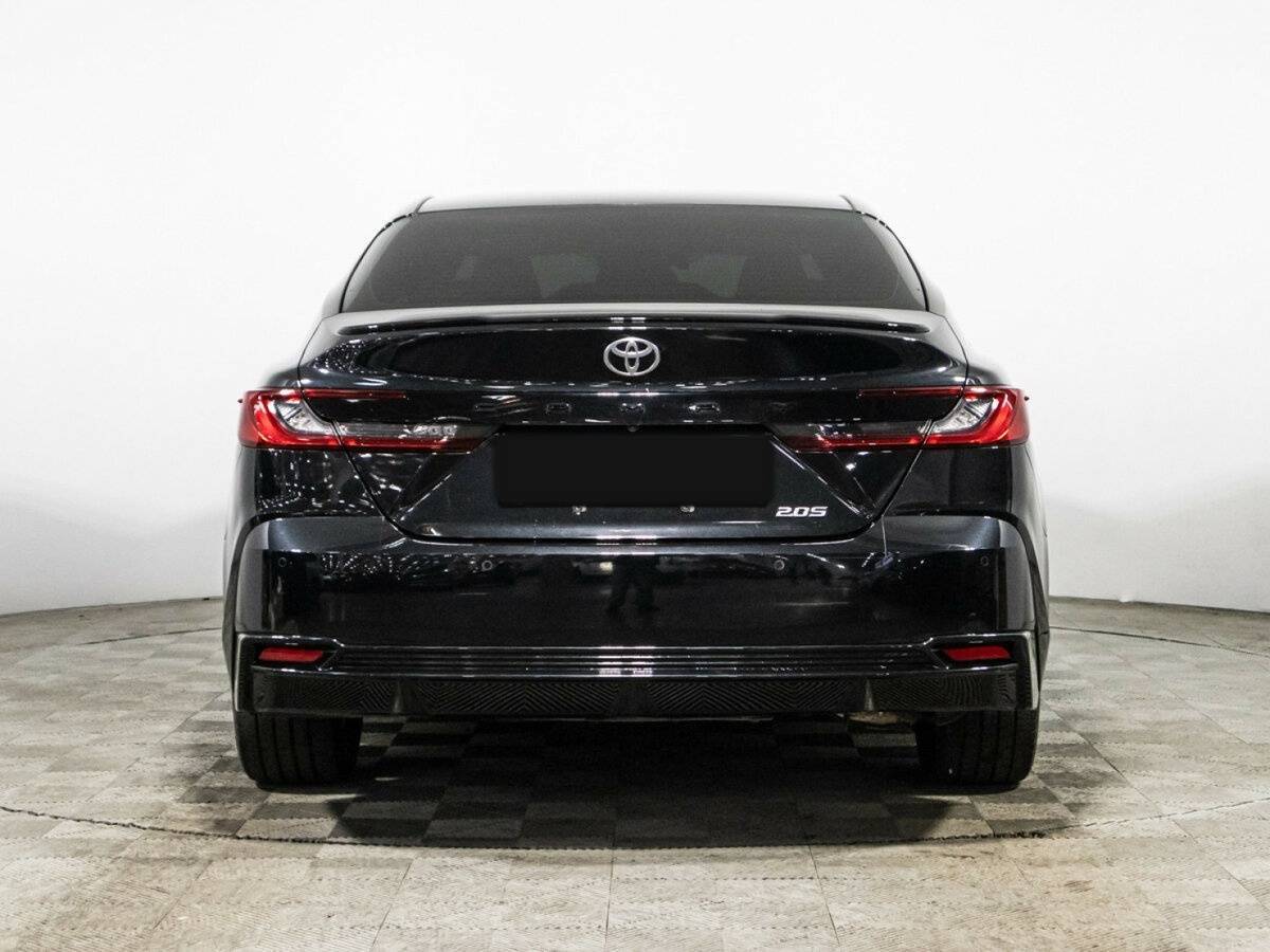 Toyota Camry с пробегом — 2024 год. Фото: #5