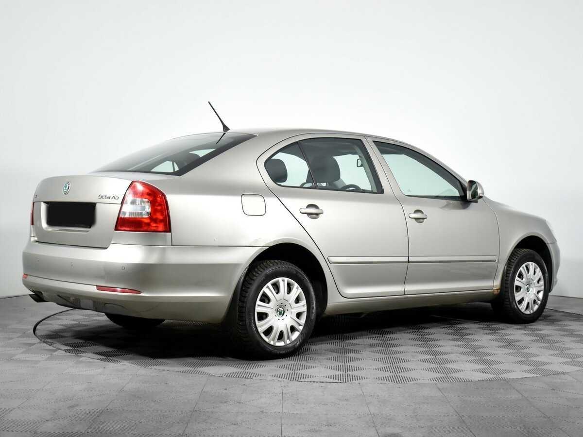 Skoda Octavia с пробегом — 2011 год. Фото: #4
