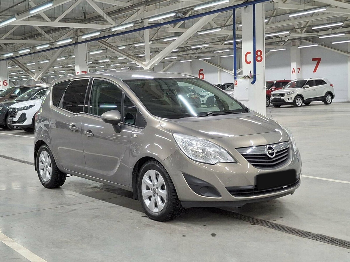 Opel Meriva с пробегом — 2012 год. Фото: #2