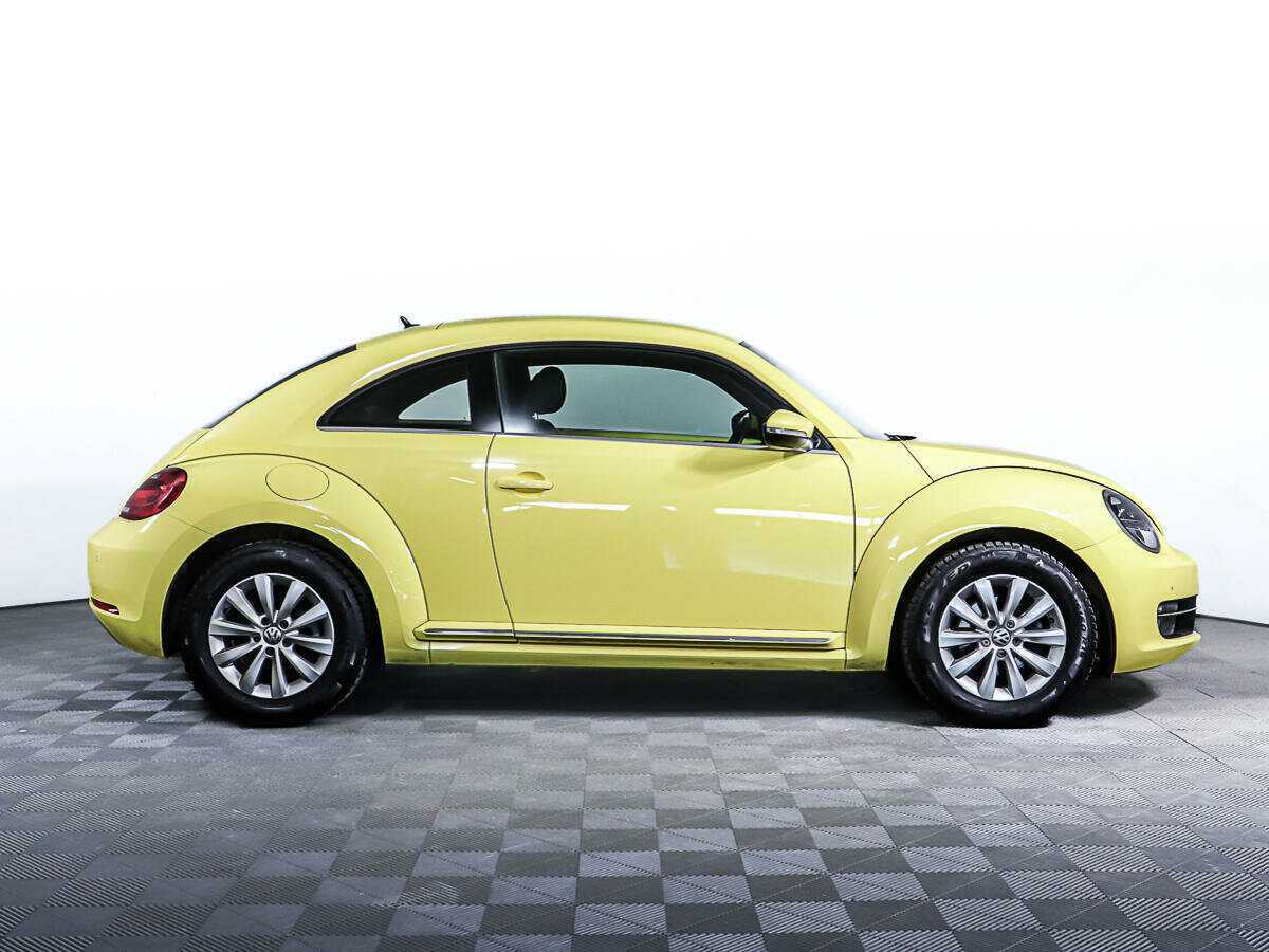 Volkswagen Beetle с пробегом — 2013 год. Фото: #3