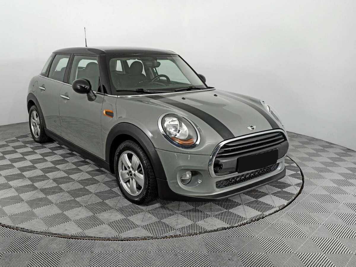 Mini Hatch с пробегом — 2018 год. Фото: #2