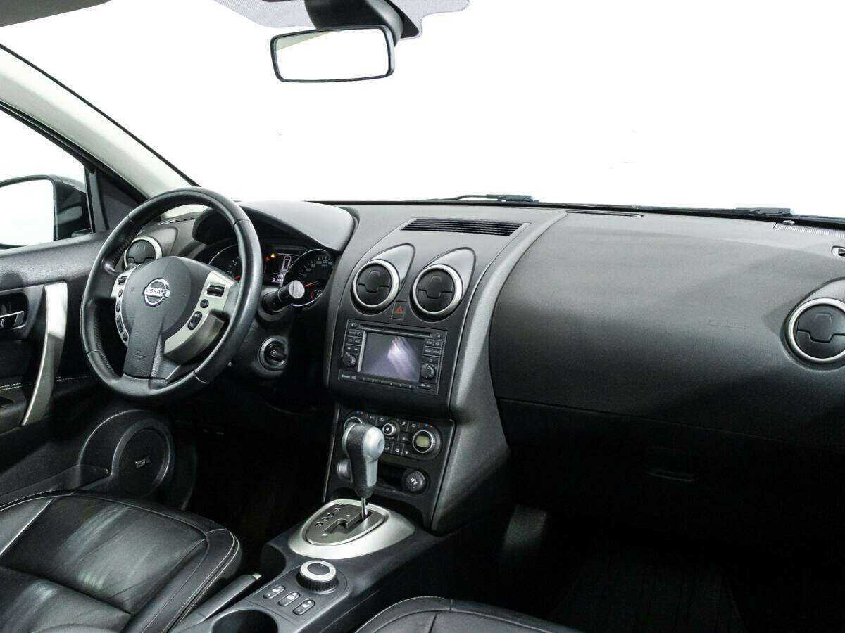 Nissan Qashqai с пробегом — 2010 год. Фото: #8