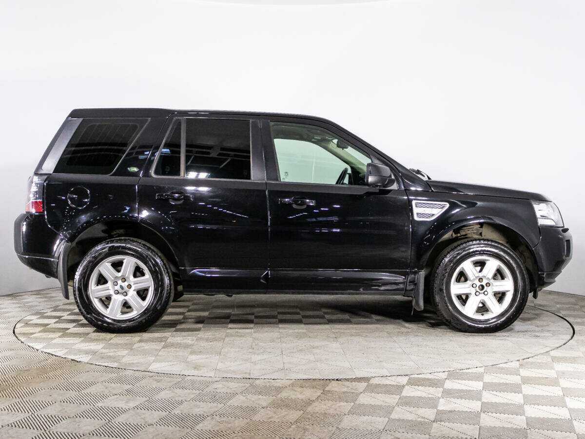 Land Rover Freelander с пробегом — 2013 год. Фото: #3