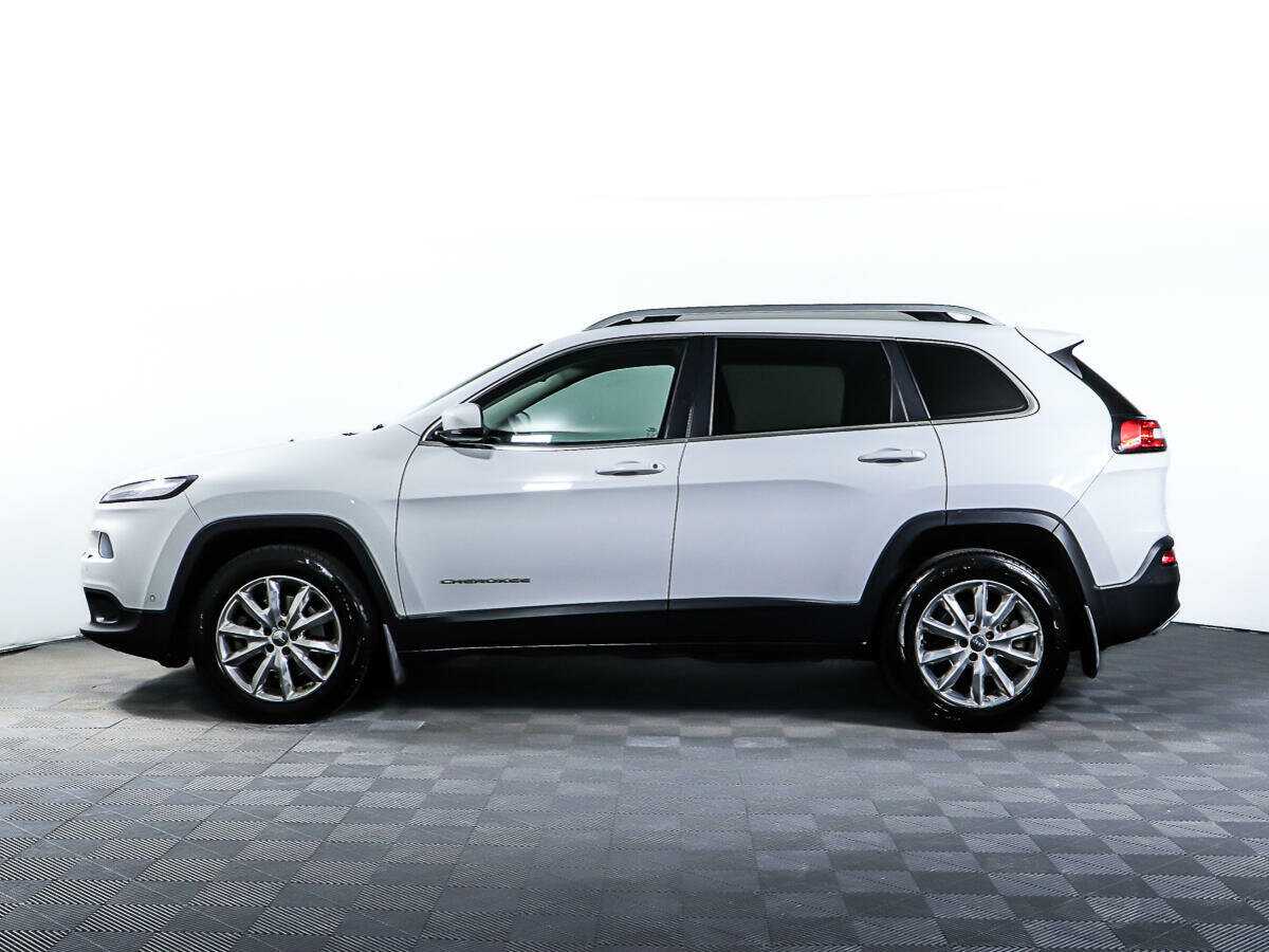 Jeep Cherokee с пробегом — 2014 год. Фото: #6