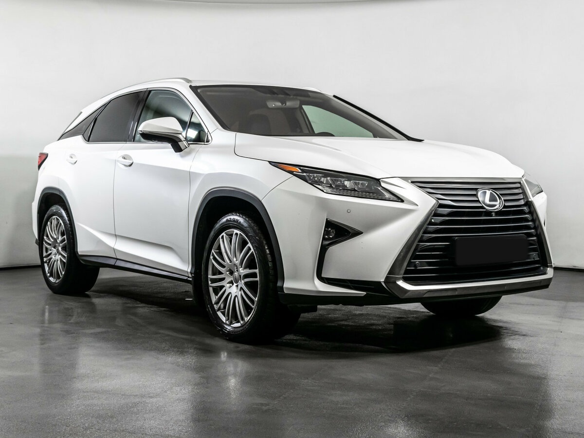 Lexus RX с пробегом — 2016 год. Фото: #2