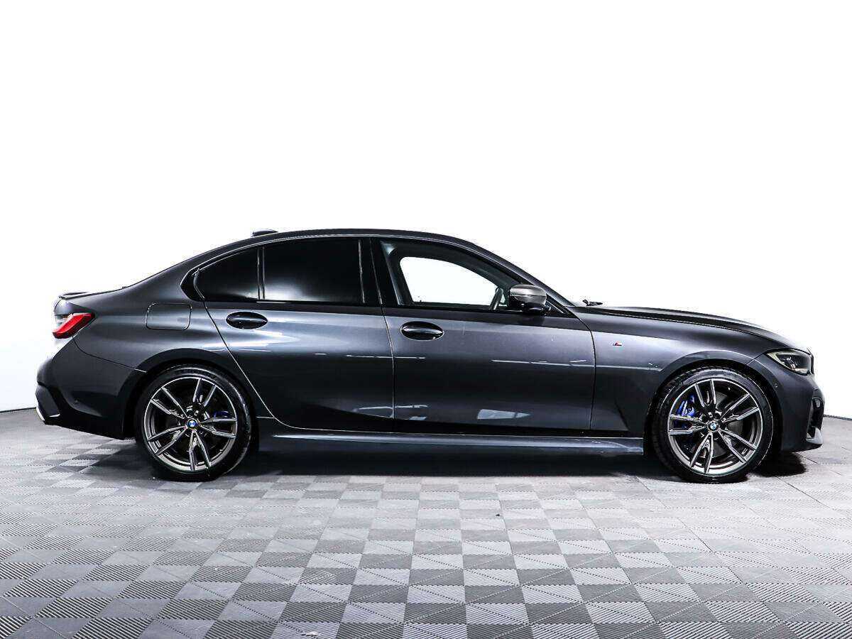 BMW 3 серии с пробегом — 2021 год. Фото: #3