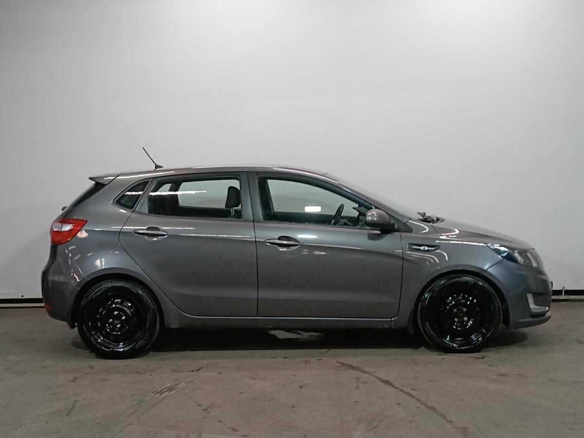 Kia Rio с пробегом — 2015 год. Фото: #3