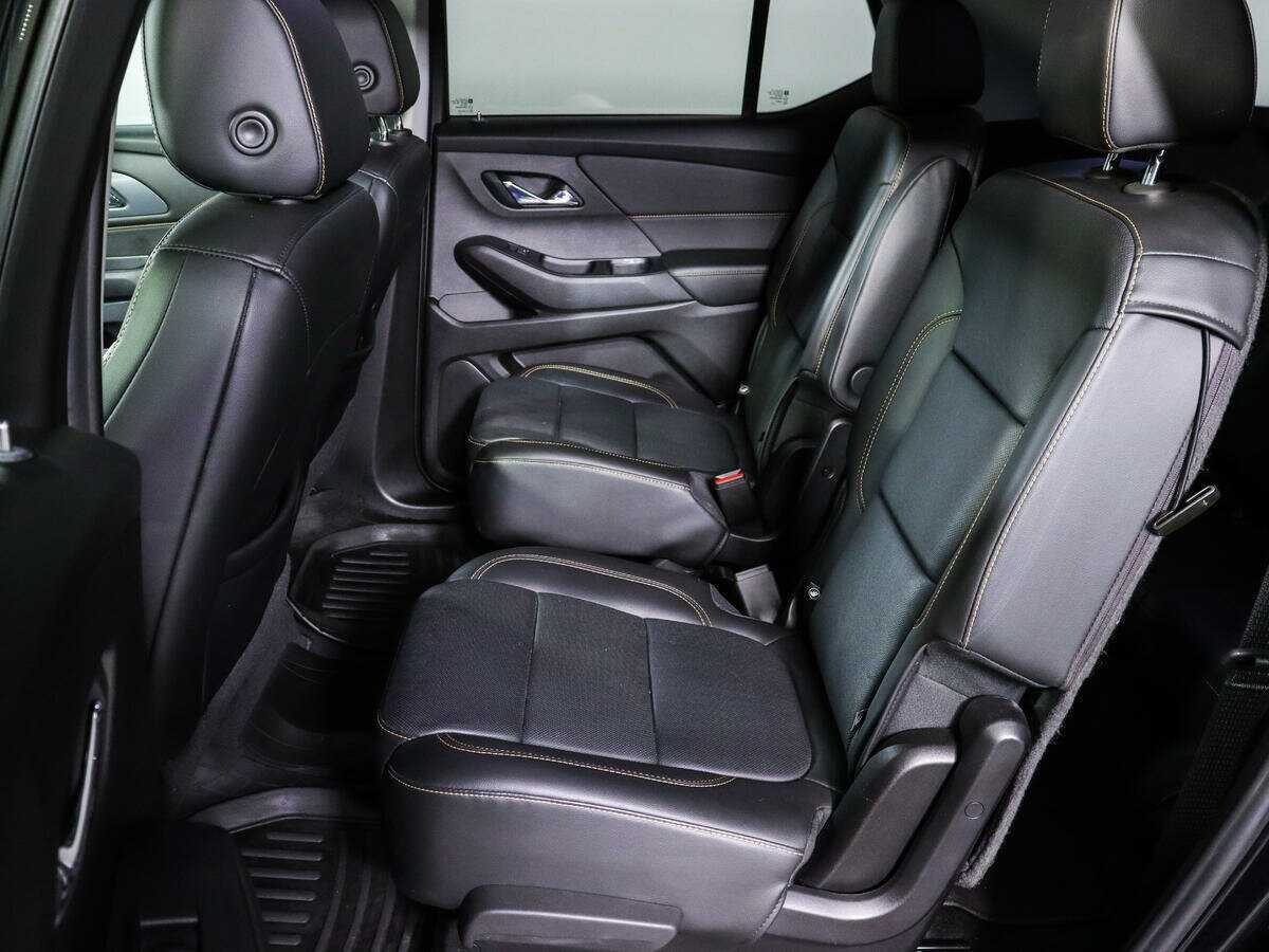 Chevrolet Traverse с пробегом — 2019 год. Фото: #10