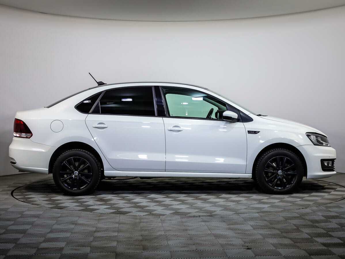 Volkswagen Polo с пробегом — 2019 год. Фото: #2