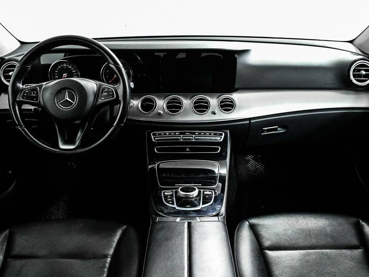 Mercedes-Benz E-Класс с пробегом — 2017 год. Фото: #10