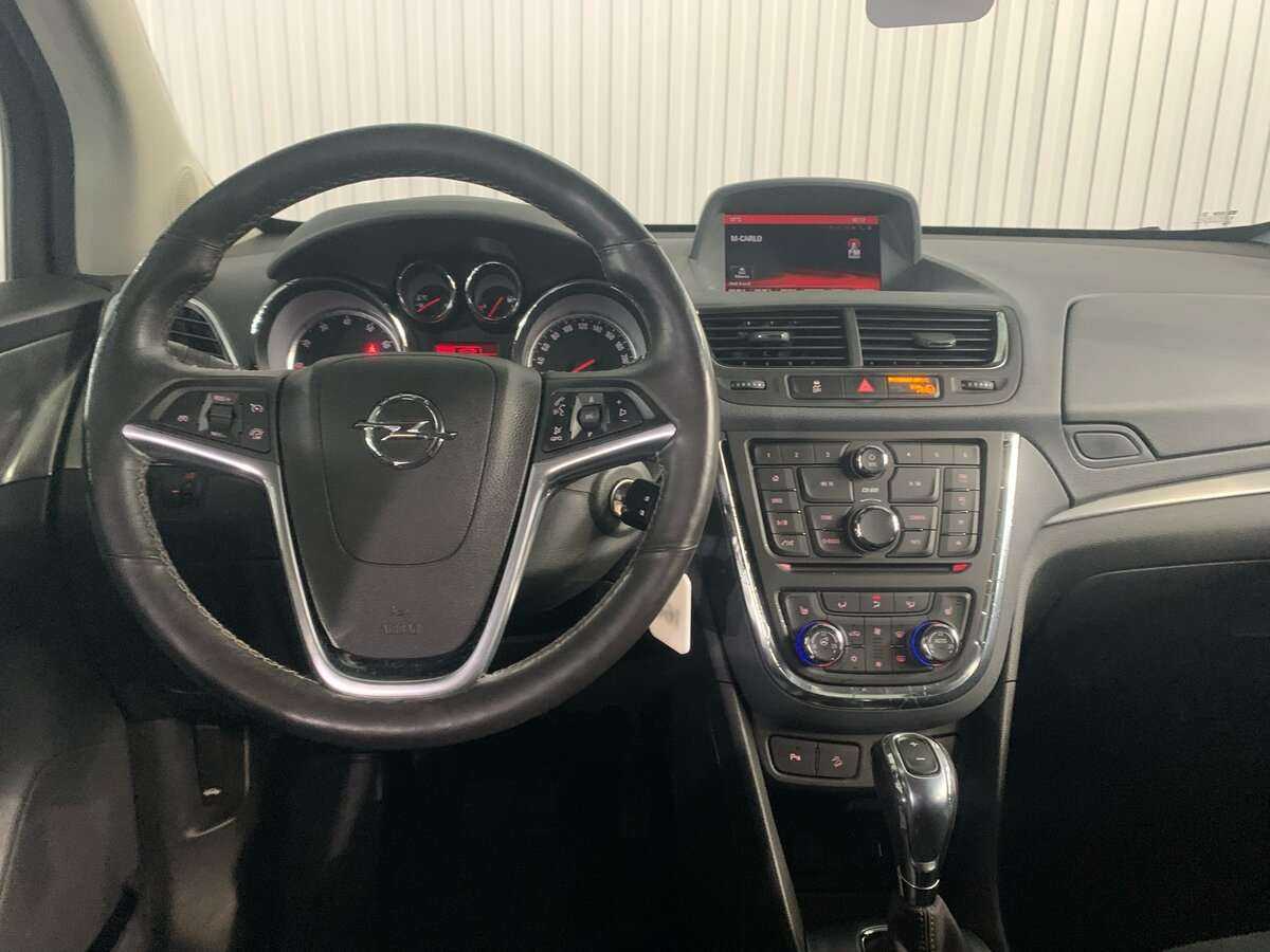 Opel Mokka с пробегом — 2014 год. Фото: #14