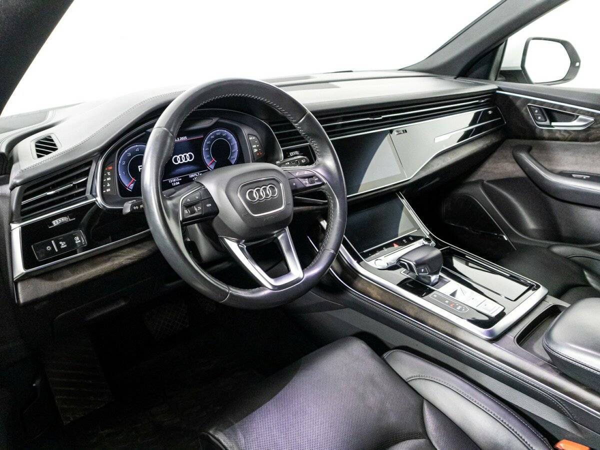 Audi Q8 с пробегом — 2018 год. Фото: #10