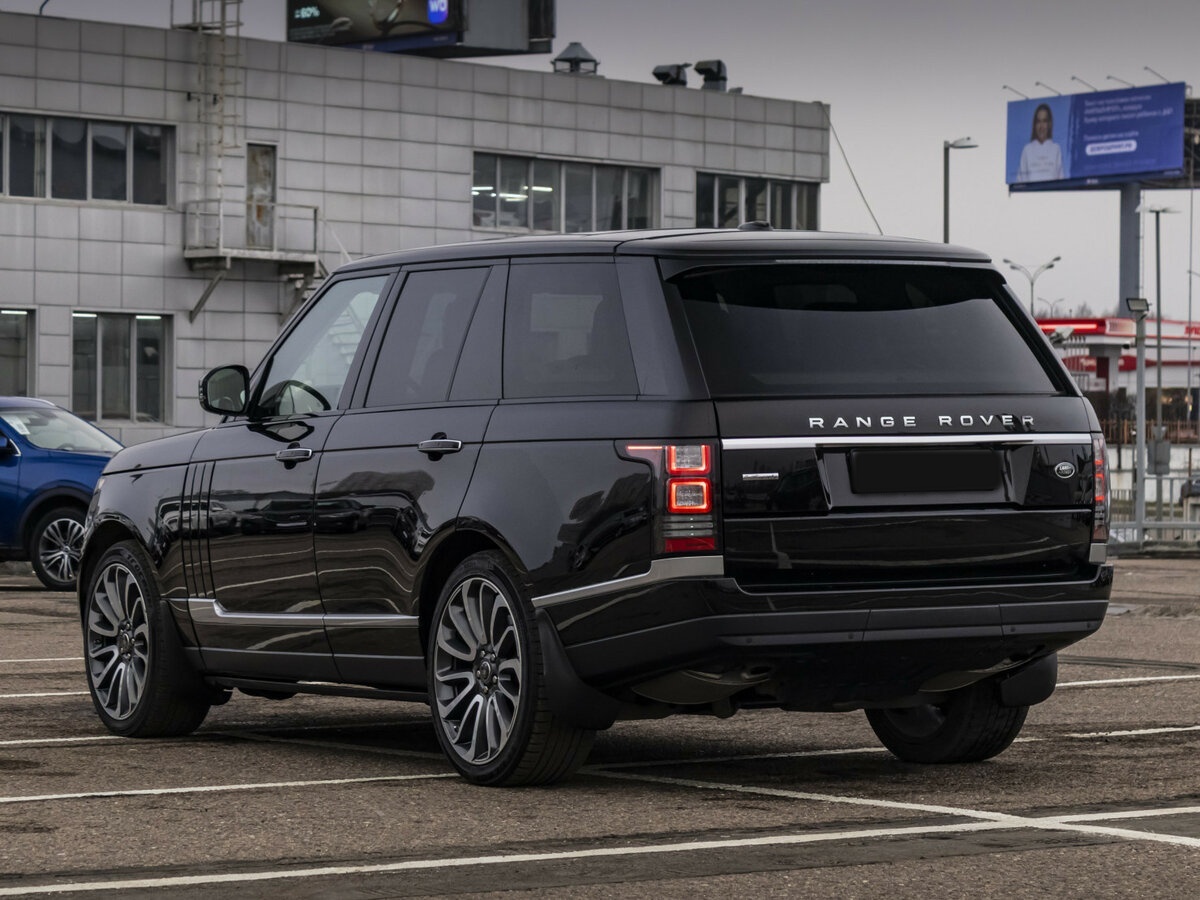 Land Rover Range Rover с пробегом — 2015 год. Фото: #6