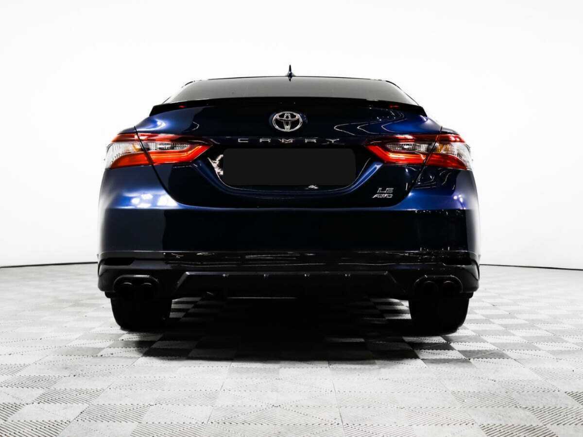 Toyota Camry с пробегом — 2021 год. Фото: #5