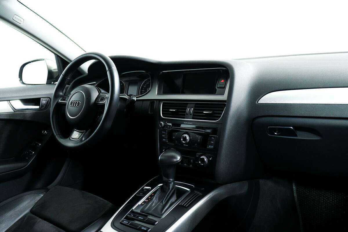Audi A4 с пробегом — 2014 год. Фото: #8