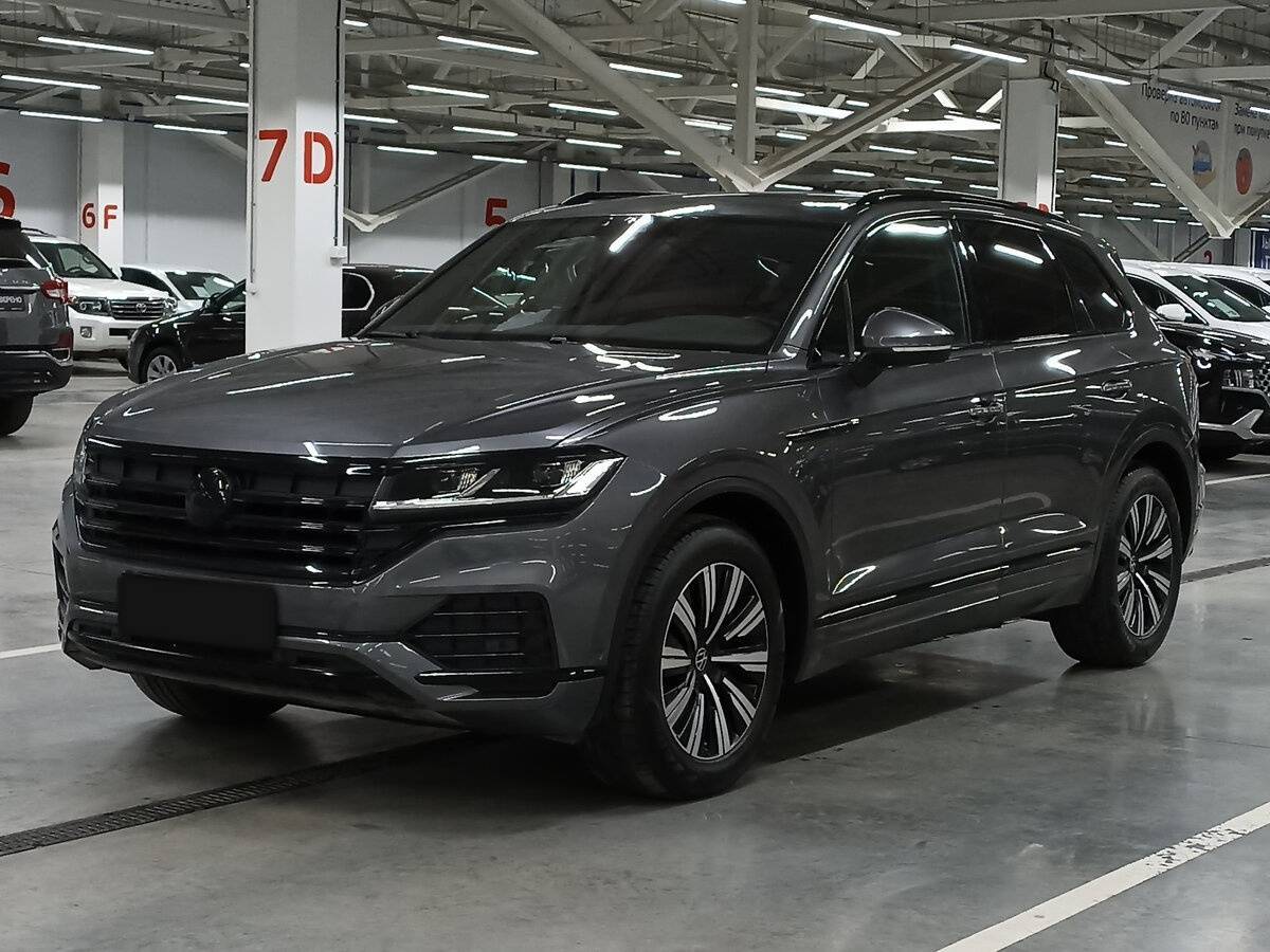 Volkswagen Touareg с пробегом — 2022 год. Фото: #0