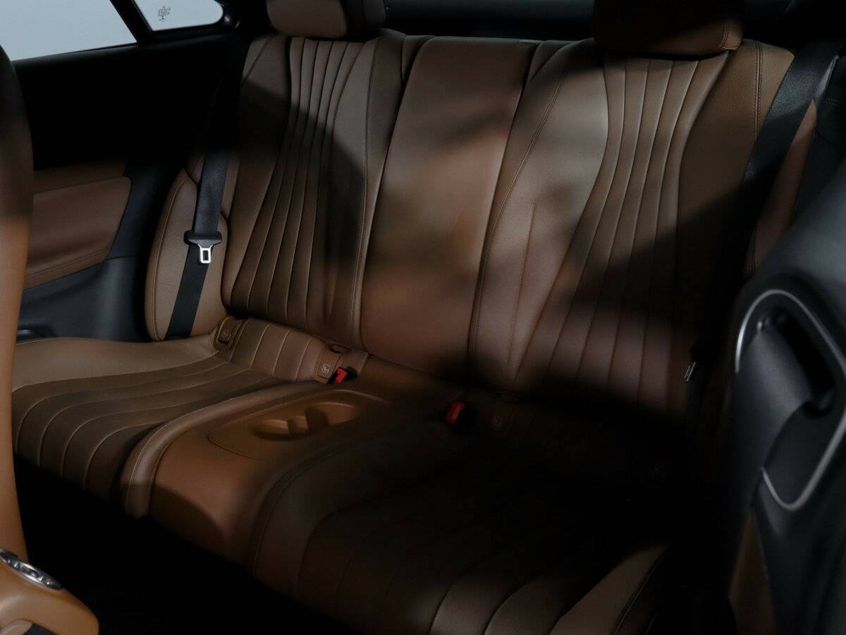 Mercedes-Benz E-Класс с пробегом — 2019 год. Фото: #9