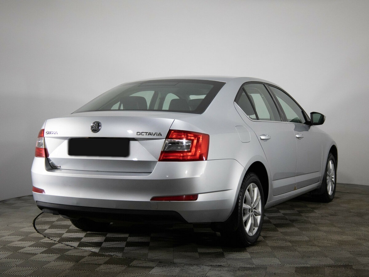 Skoda Octavia с пробегом — 2013 год. Фото: #3