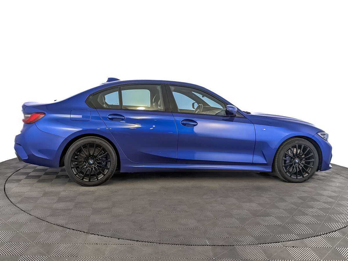 BMW 3 серии с пробегом — 2019 год. Фото: #3