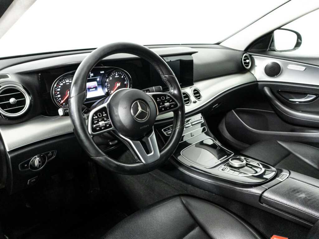 Mercedes-Benz E-Класс с пробегом — 2019 год. Фото: #10