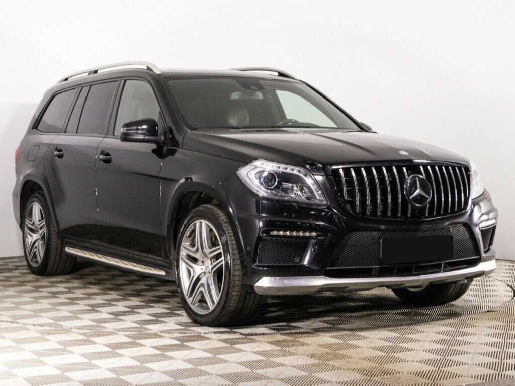 Mercedes-Benz GL-Класс с пробегом — 2015 год. Фото: #2