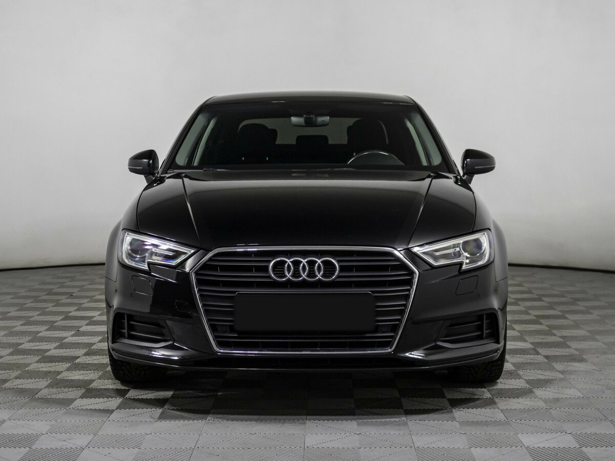 Audi A3 с пробегом — 2017 год. Фото: #1