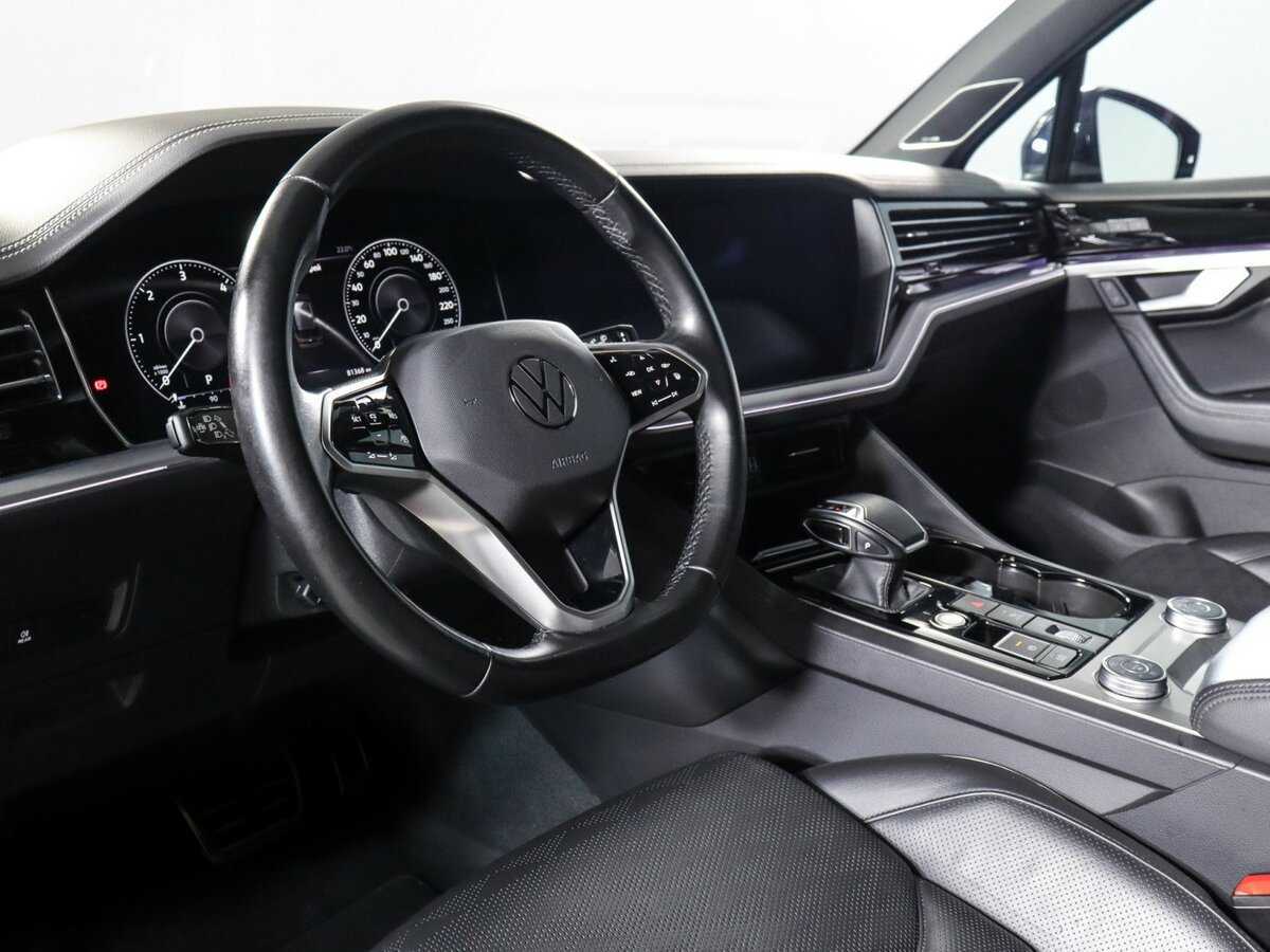 Volkswagen Touareg с пробегом — 2021 год. Фото: #10