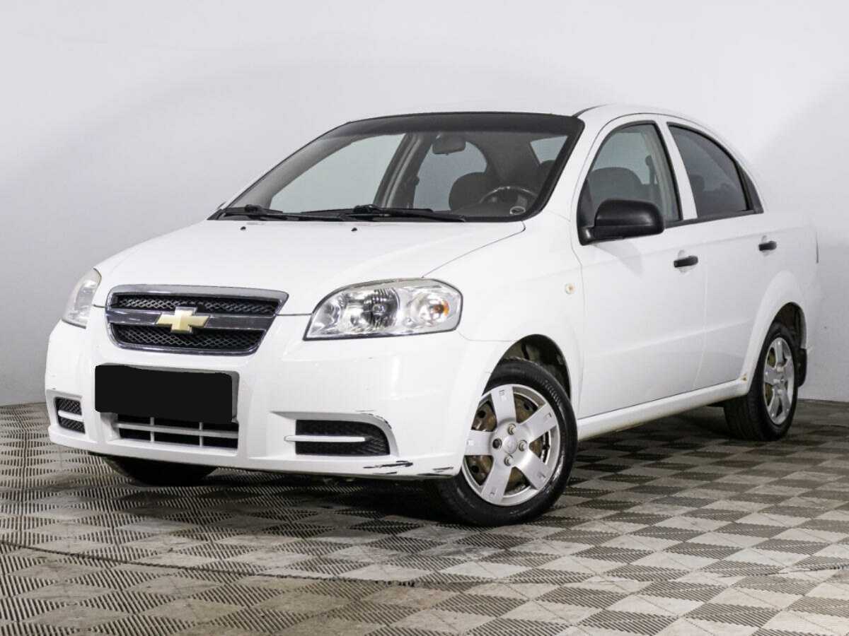 Chevrolet Aveo с пробегом — 2010 год. Фото: #0
