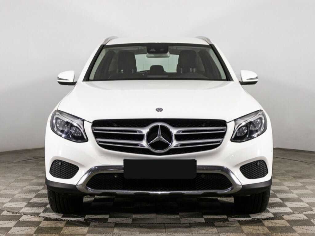Mercedes-Benz GLC с пробегом — 2015 год. Фото: #1